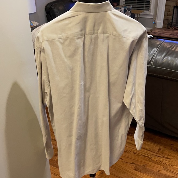 Perry Ellis button down - Picture 2 of 4